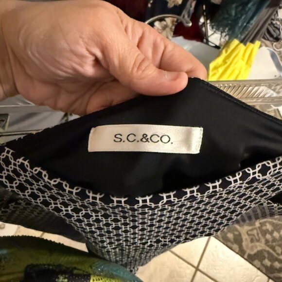 S.C. & CO. Skort Size XL - Picture 3 of 6